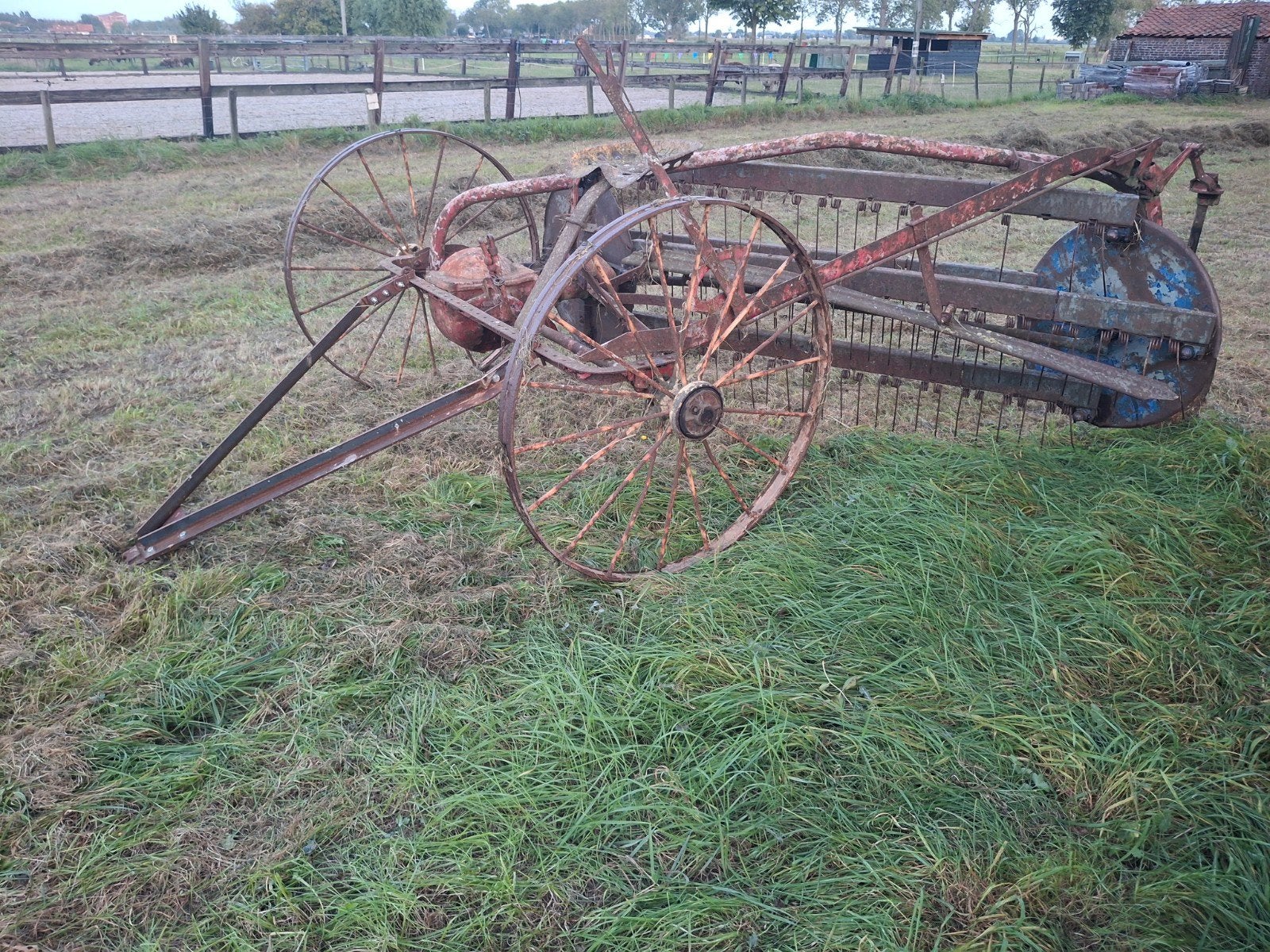 Oude Hooischudder/Hark - Antieke Landbouwmachine, Ophalen, Gebruikt