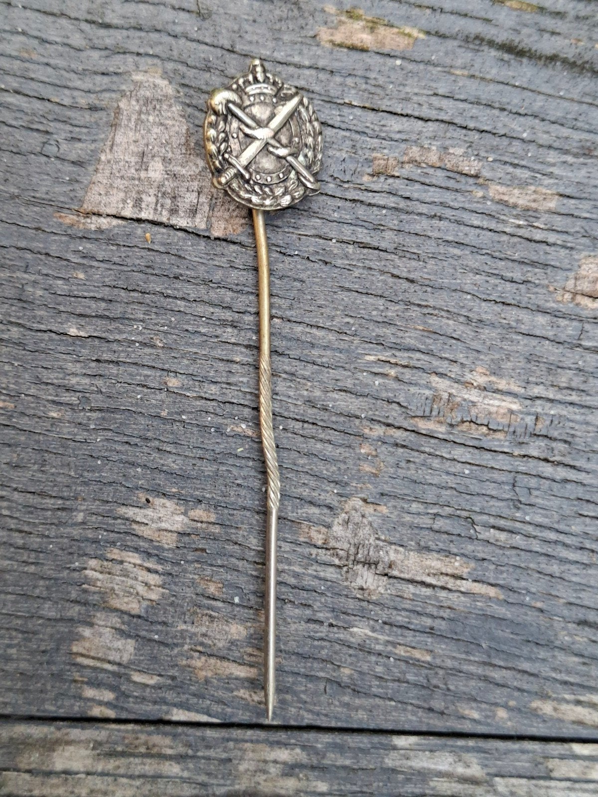 Geneeskundige Dienst speldje, Ophalen of Verzenden, Landmacht, Nederland, Embleem of Badge
