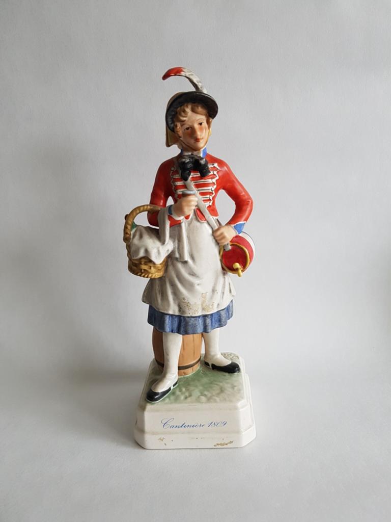 Izgs Goebel W Germany Cantiniere prachtig beeld vintage, Verzamelen, Beelden en Beeldjes, Ophalen of Verzenden, Zo goed als nieuw