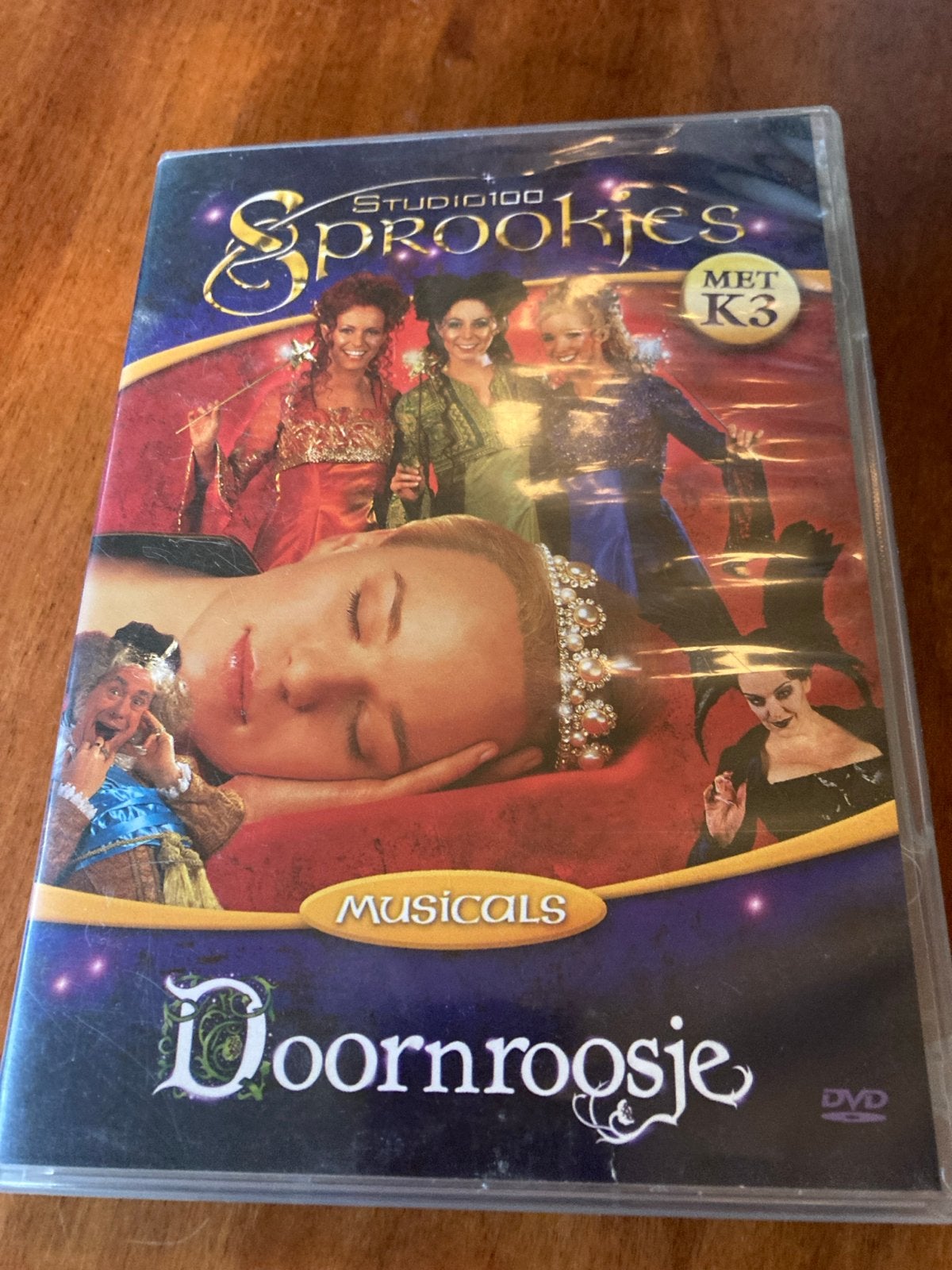 Studio 100 Sprookjes Musicals: Doornroosje DVD met K3, Alle leeftijden, Zo goed als nieuw, Sprookjes, Film