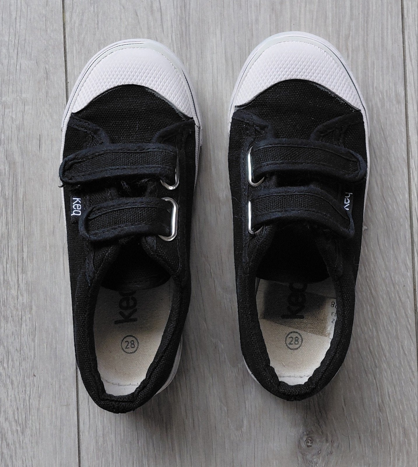 Zwarte gymschoenen, maat 28, Keq, Nieuw, Ophalen of Verzenden, Jongen of Meisje