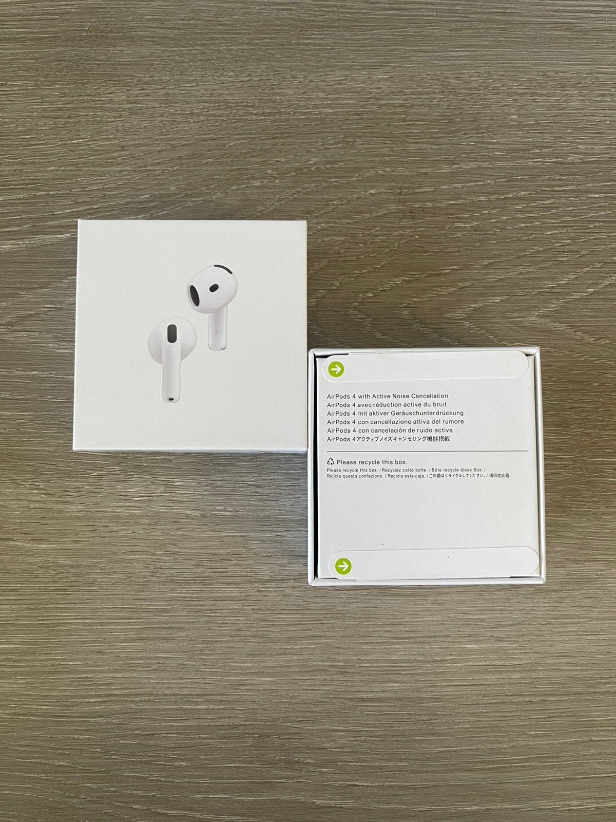Airpods 4 Nieuw en Perfect (ONGEOPEND), Ophalen of Verzenden, Nieuw, In oorschelp (earbud)