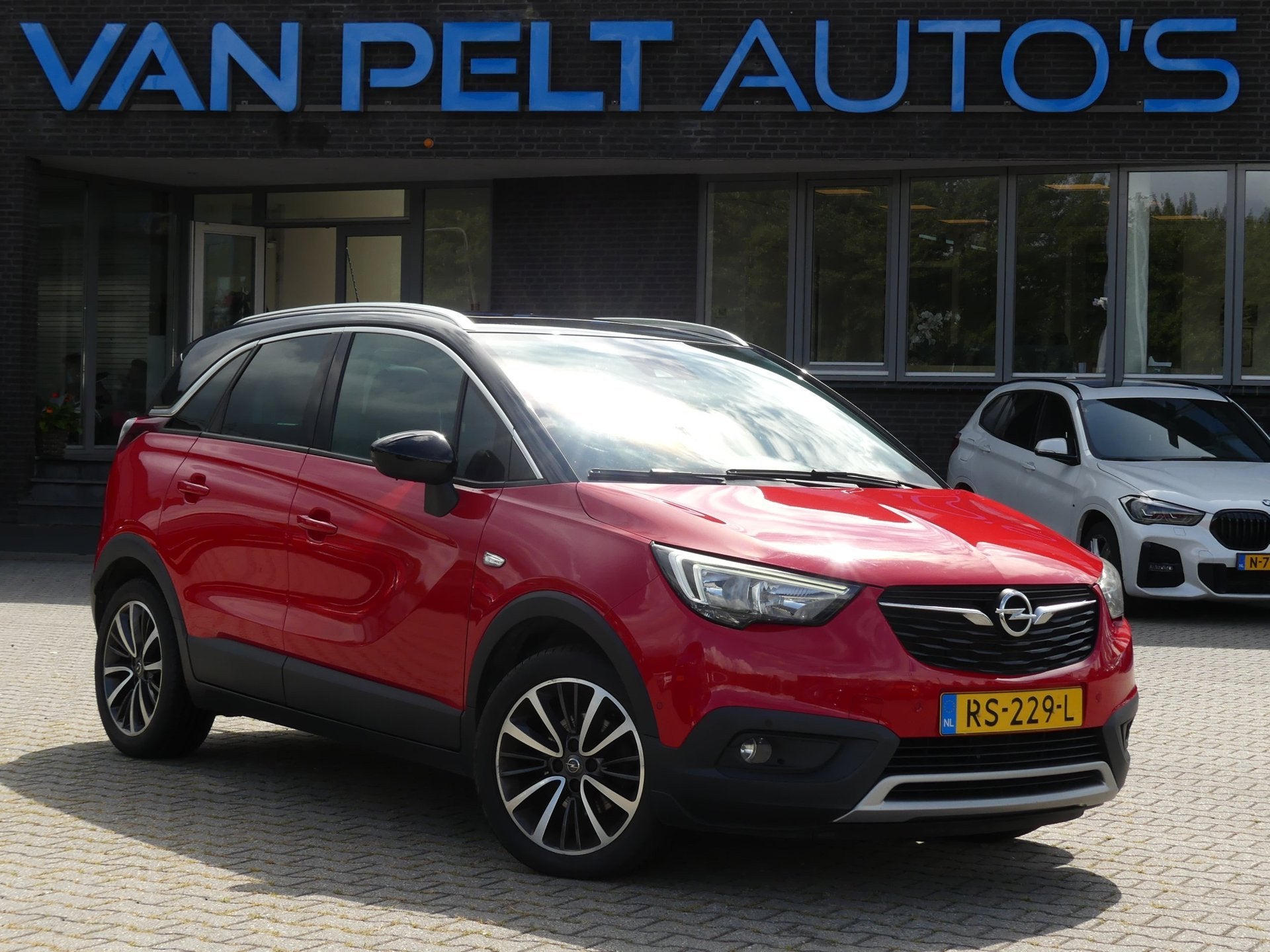 Opel Crossland X 1.2 Turbo Innovation / Panorama / Winterpac, Auto's, Voorwielaandrijving, Gebruikt, 1199 cc, Automatische klimaatregeling