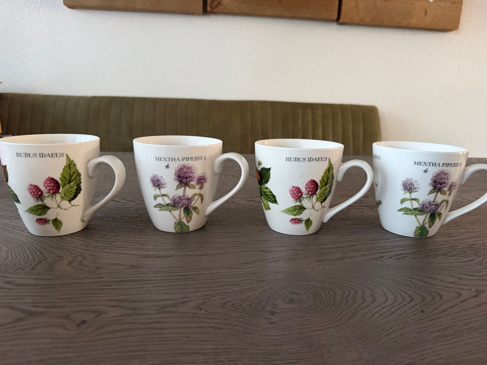 Set van 6 Botanische Mokken - Marjolein Bastin, Overige merken, Keramiek, Nieuw, Modern