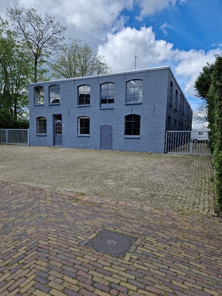 Kantoor-/praktijk-/atelierruimte/salon/studio te huur., Huur, Kantoorruimte
