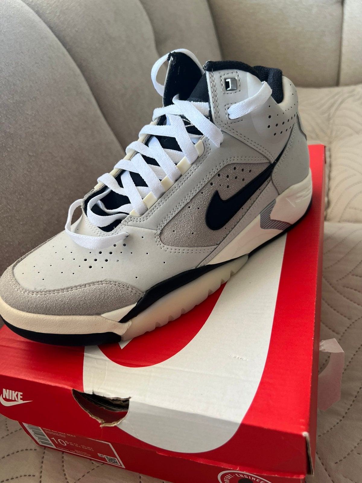 Nike Air Flight Lite Mid Photon Dust – Maat 41, Overige kleuren, Nieuw, Ophalen of Verzenden, Sneakers of Gympen