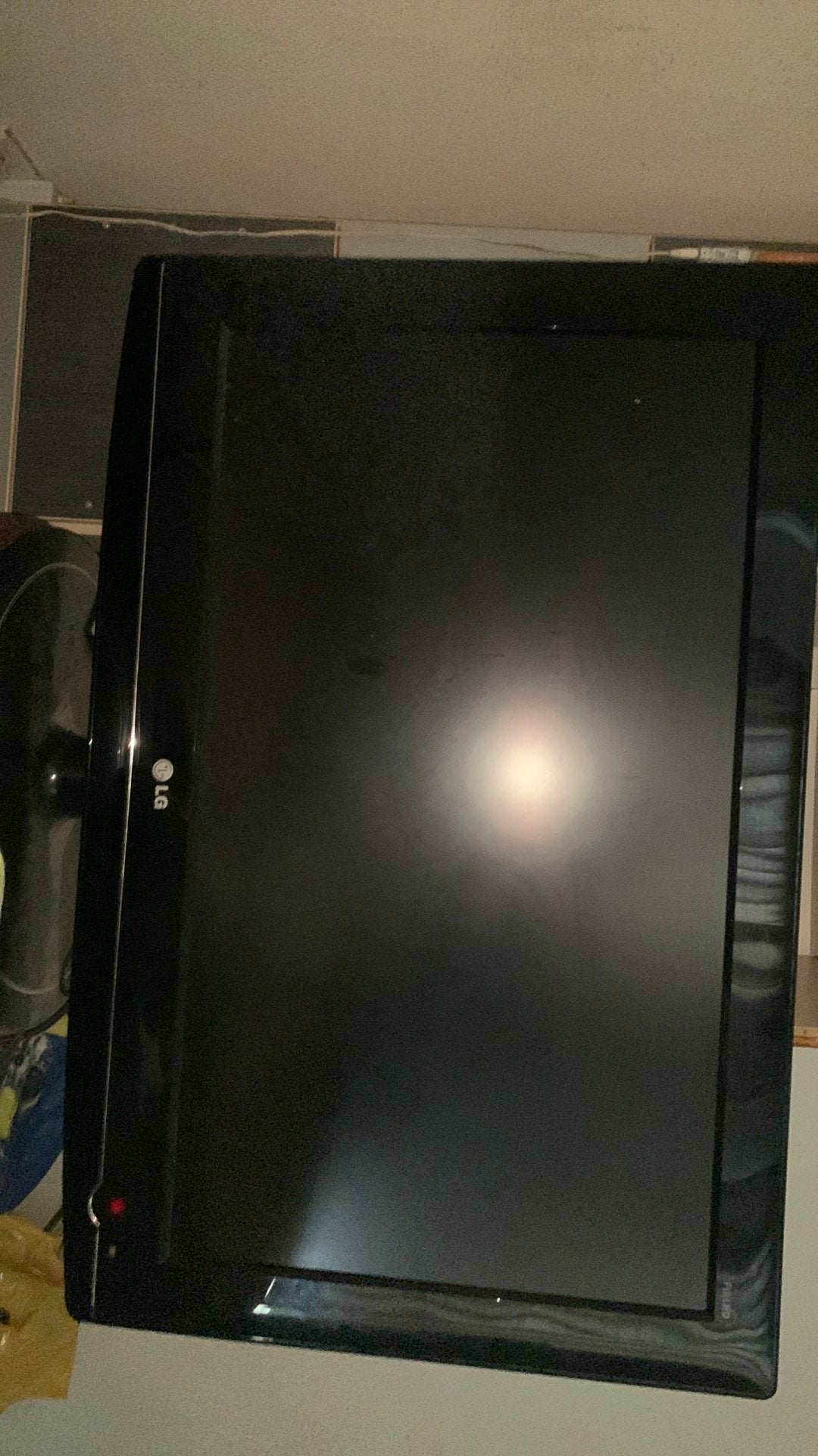 Goedwerkende LG tv zonder afstandbediening, Ophalen, 50 Hz, Zo goed als nieuw, LG