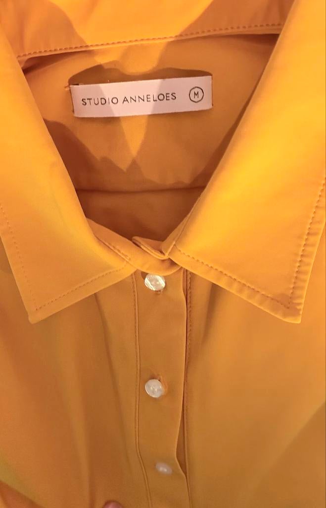 Studio Anneloes Travel Blouse Korte Mouw Eierdooiergeel Maat, Ophalen of Verzenden, Zo goed als nieuw, Maat 38/40 (M), Geel