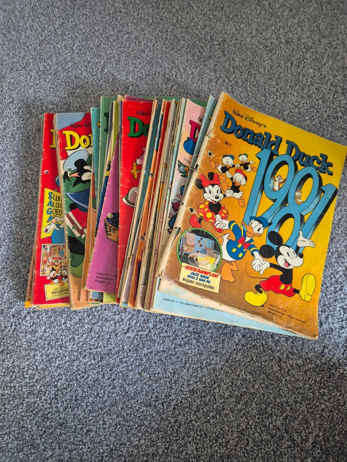 Complete jaargang Donald Duck 1981, Complete serie of reeks, Ophalen of Verzenden, Gelezen