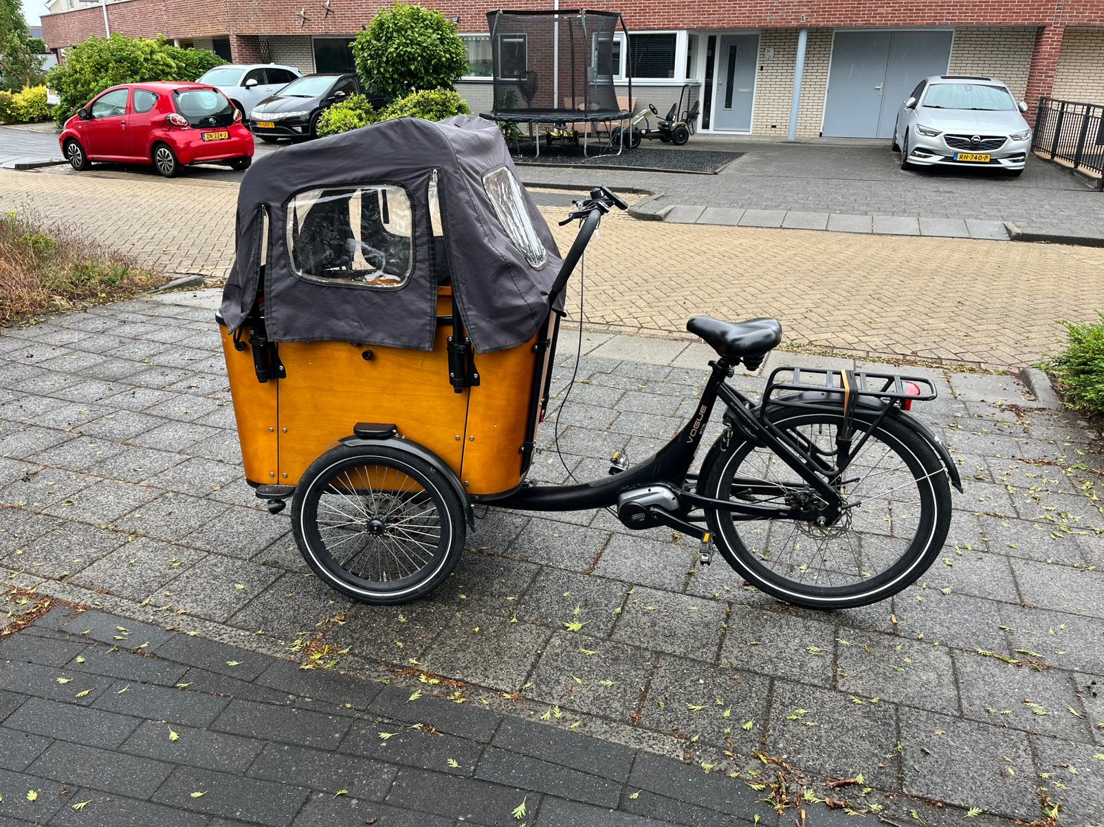 Vogue Superior Deluxe - Bakfiets met huif, Gebruikt, Elektrisch, 2 kinderen, Trommelrem