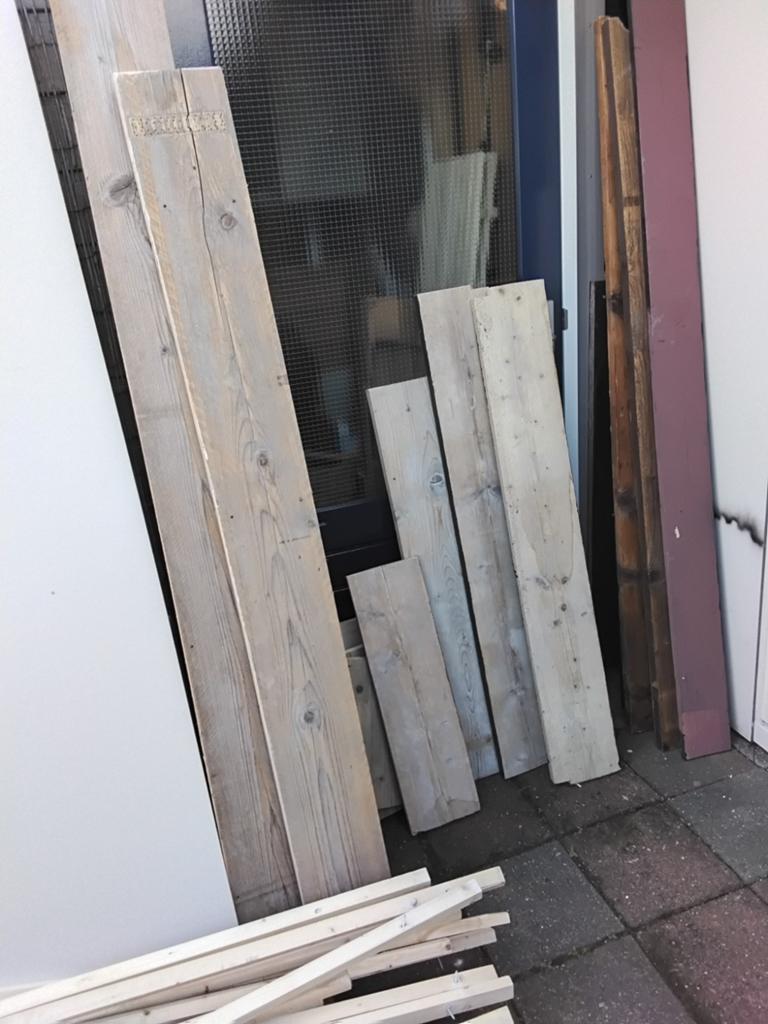 Diverse houten steigerhout planken Balken en palen, Doe-het-zelf en Verbouw, Hout en Planken, Ophalen of Verzenden, Balk, Vuren