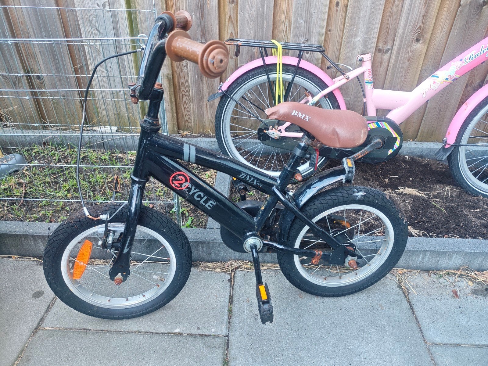 Zwarte 2Cycle BMX fun kinderfiets (14 inch), Ophalen, Terugtraprem, Gebruikt, Staal