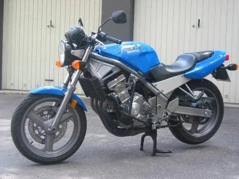Motoronderdelen CB1, Ophalen, Gebruikt