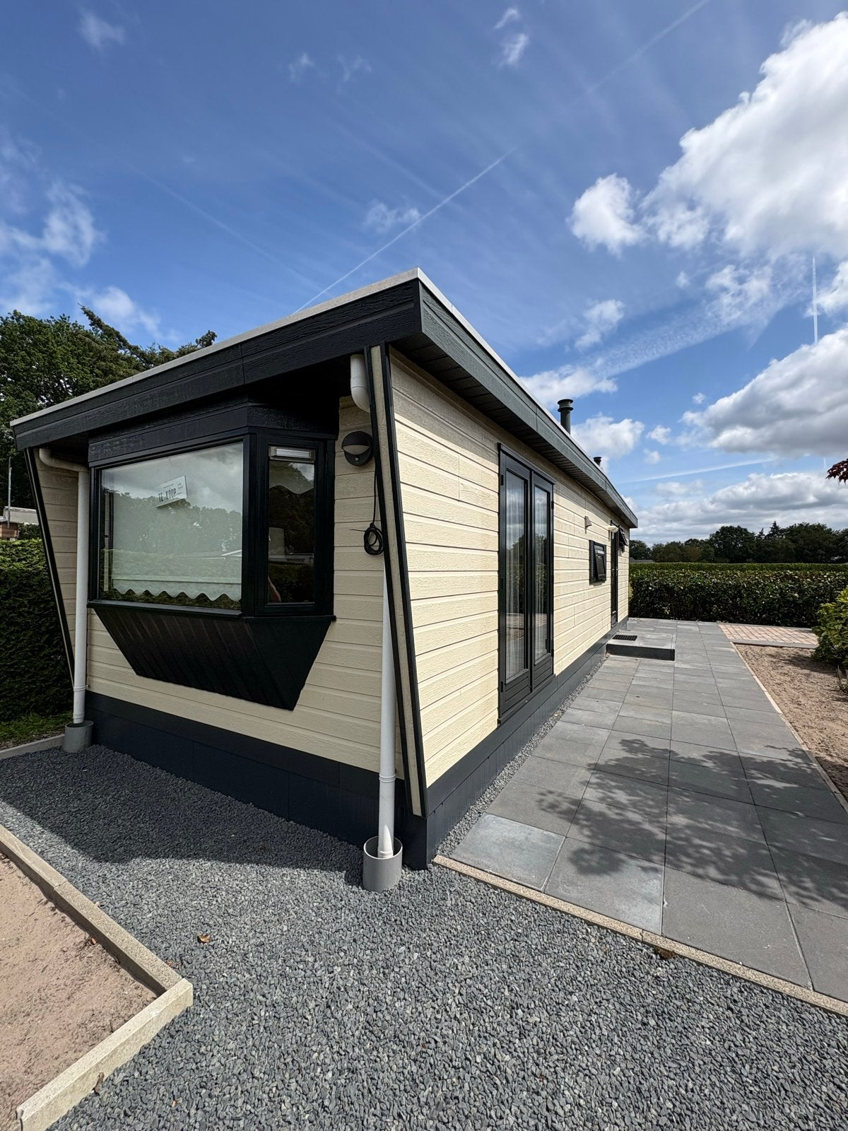 Buitenkans! Stacaravan te koop op rustige camping, Tot en met 4