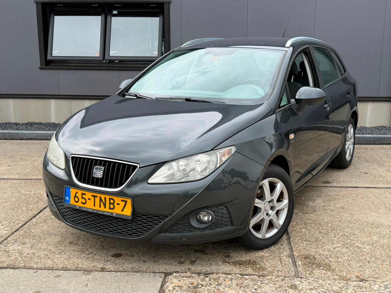 Seat Ibiza ST 1.2 TSI Style, Voorwielaandrijving, Euro 5, Stof, Zwart