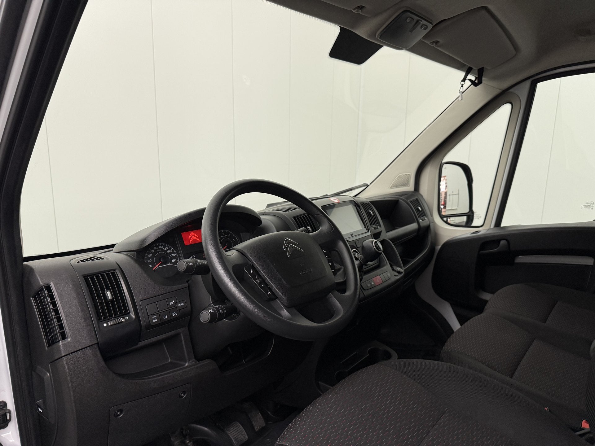 Citroën Jumper 140PK L4H2 Maxi Heavy | Airco | Camera | Cru, Gebruikt, Citroën, Wit, Multifunctioneel stuurwiel