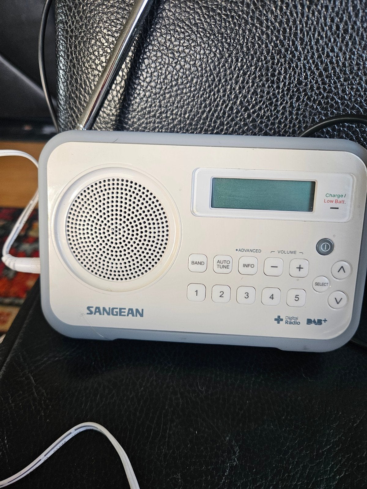 Sangean DAB+ radio met originele oplader, Ophalen of Verzenden, Zo goed als nieuw, Radio