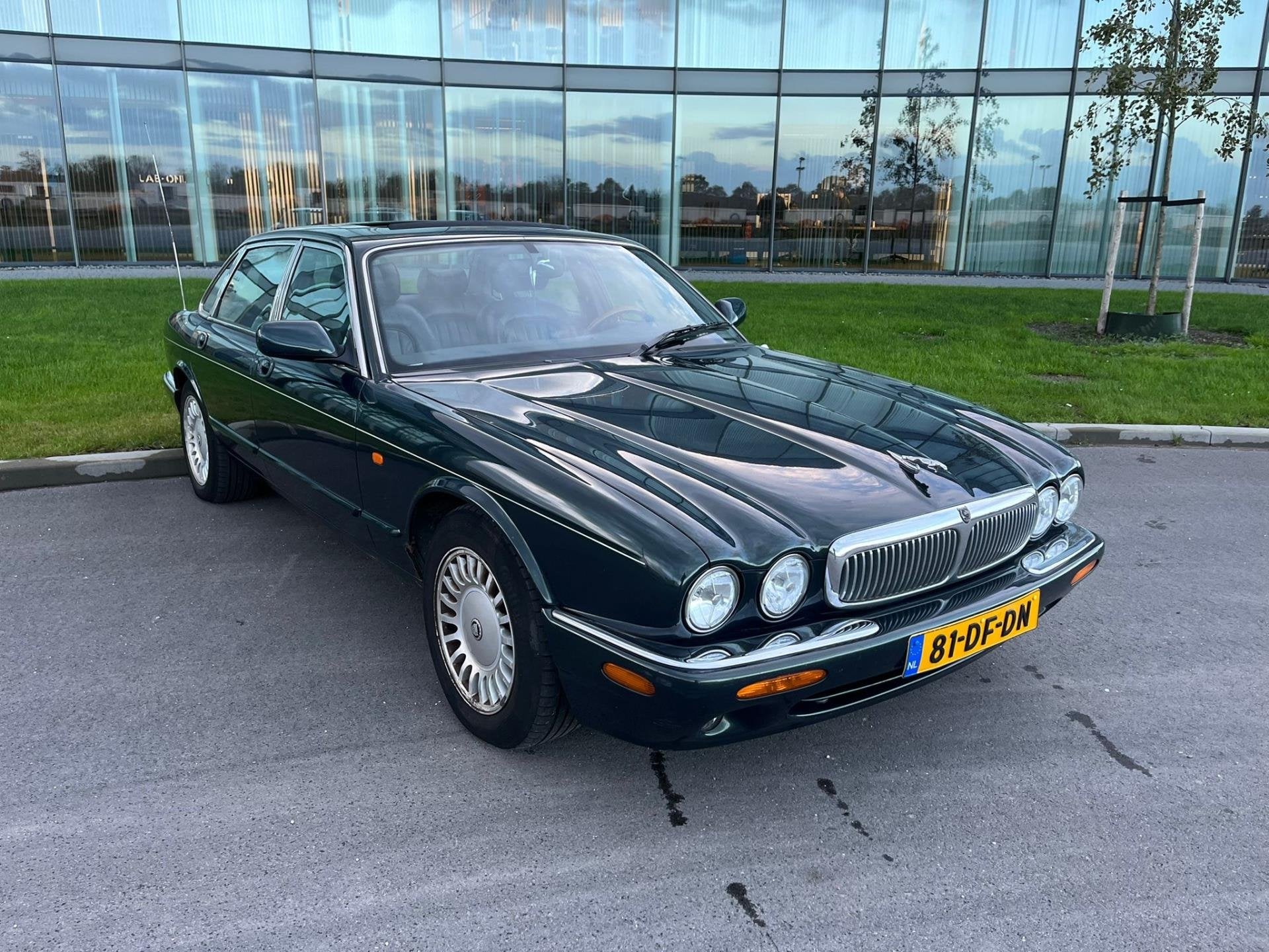 Jaguar Sovereign 4.0 V8 AUT NAP SCHUIFDAK MEMORY, foto 3