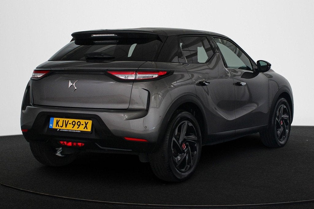 DS 3 Crossback E-Tense Performance Line+ 50 kWh Achteruitrij, Auto's, DS, 136 pk, Gebruikt, Zwart, Alcantara