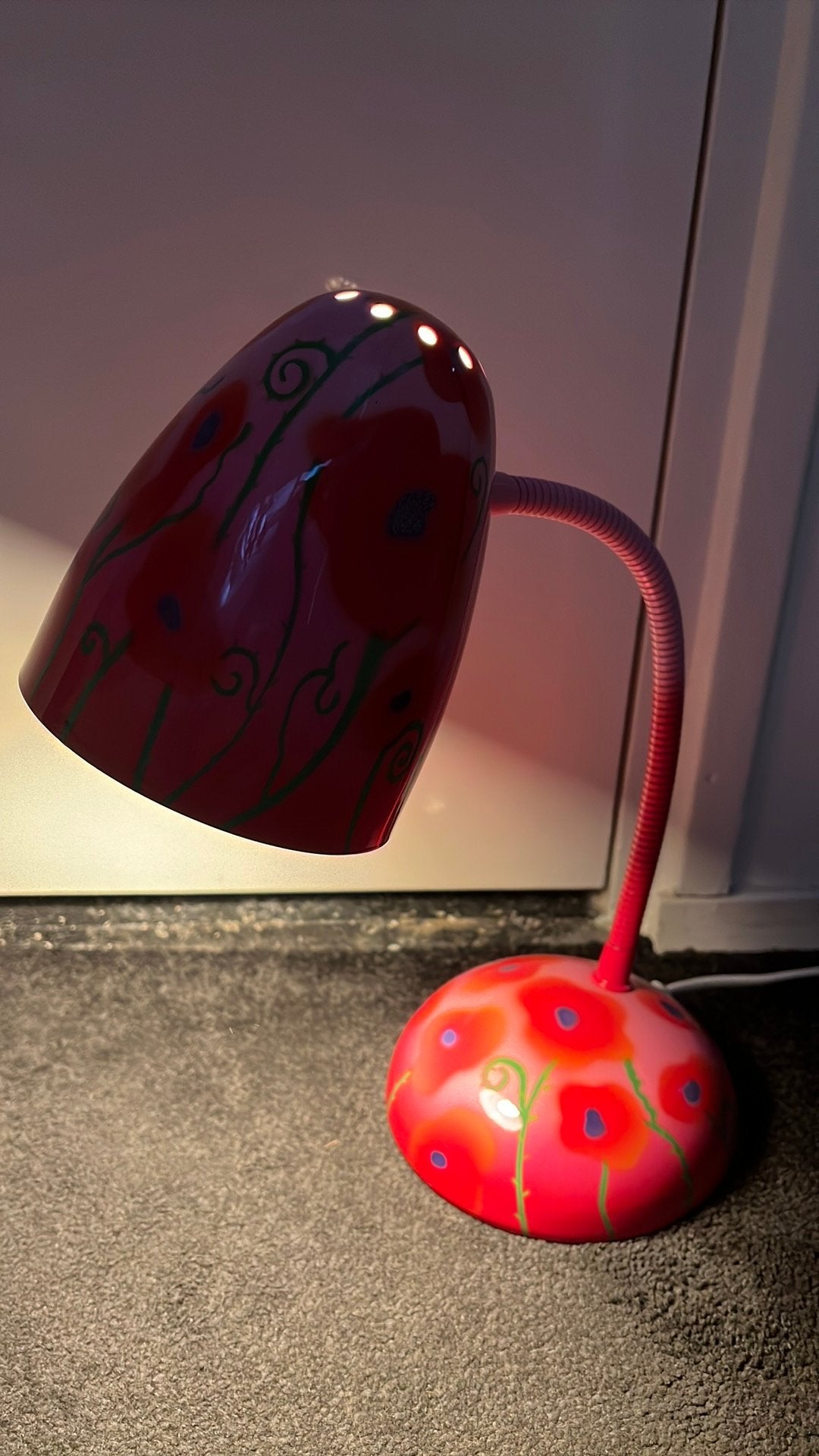 Bureau lamp Pylones roze klaproos, Roze, Ophalen of Verzenden, Zo goed als nieuw, Bureaulamp