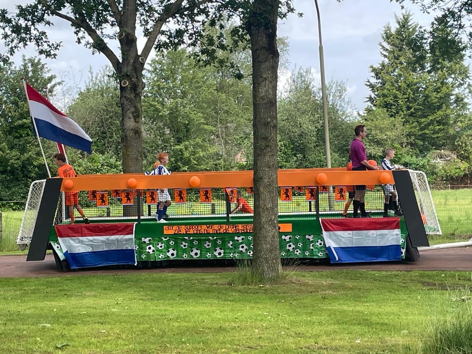 versierdewagen/praalwagen, Ophalen of Verzenden