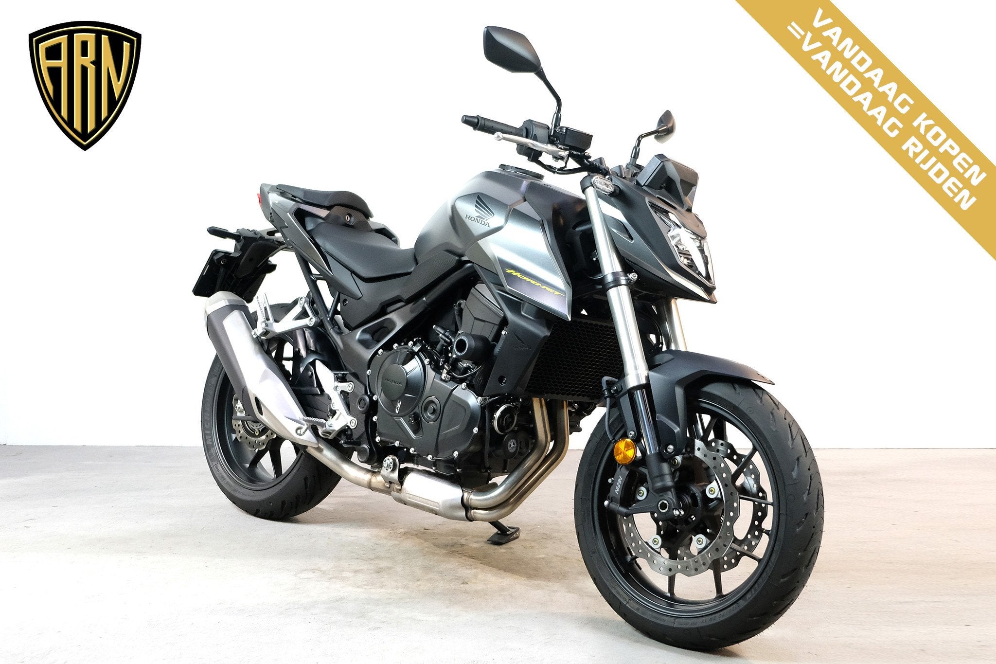 Honda CB 750 Hornet (bj 2024), Motoren, Motoren | Honda, LED Verlichting, Bedrijf, Meer dan 35 kW, 755 cc