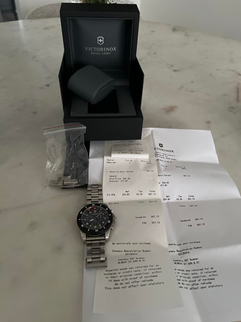Victorinox Swiss Army Maverick (3 x) Sport Chrono Horloge, Sieraden, Tassen en Uiterlijk, Horloges | Heren, Staal, Polshorloge