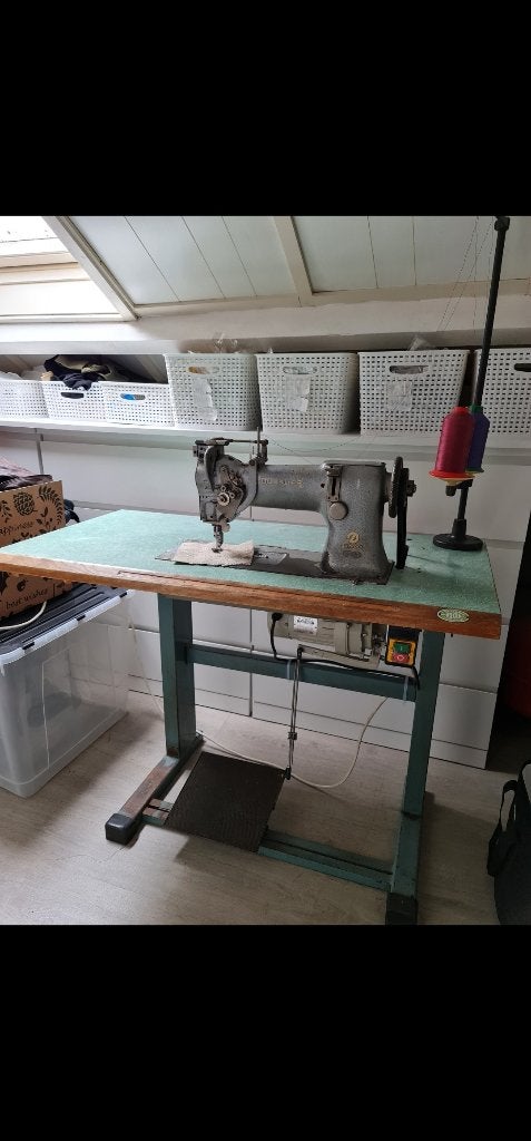 Industrienaaimachine 2 naalds kan ook met 1 naald Durkopp, Gebruikt, Naaimachine, Industrieel, Ophalen
