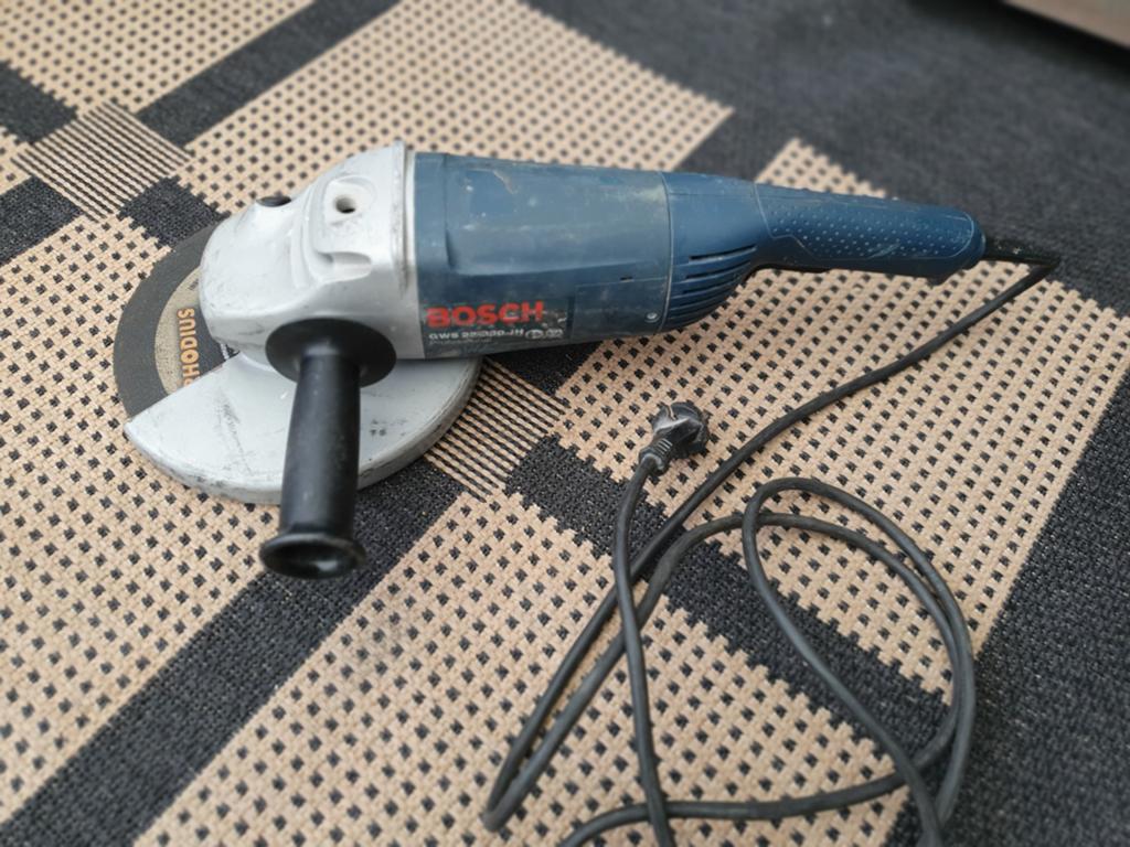 Bosch professionele haakse slijper twv 199euro, Doe-het-zelf en Verbouw, Gereedschap | Slijpmachines, Ophalen of Verzenden, Zo goed als nieuw