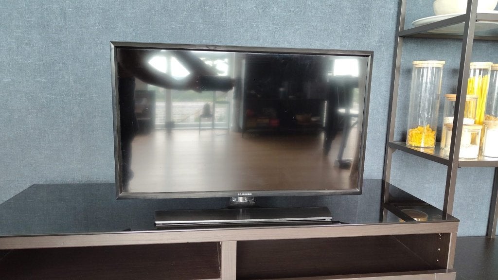 Samsung T28E310EW 28 inch Full HD TV Monitor, Ophalen, LED, 50 Hz, HD Ready (720p)
