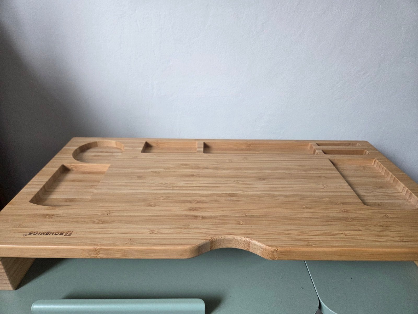 Bamboe monitorstandaard / organizer, Hout, Ophalen of Verzenden, Zo goed als nieuw, Modern