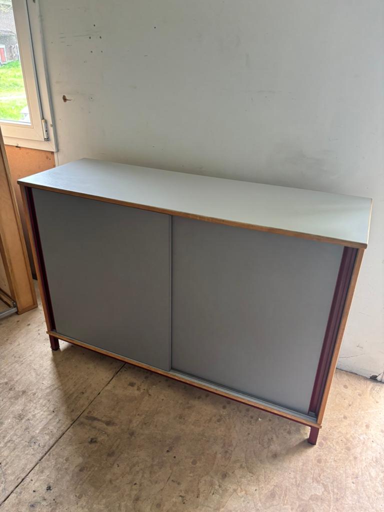 Schoolkast met schuifdeuren, Ophalen, Gebruikt, 25 tot 50 cm