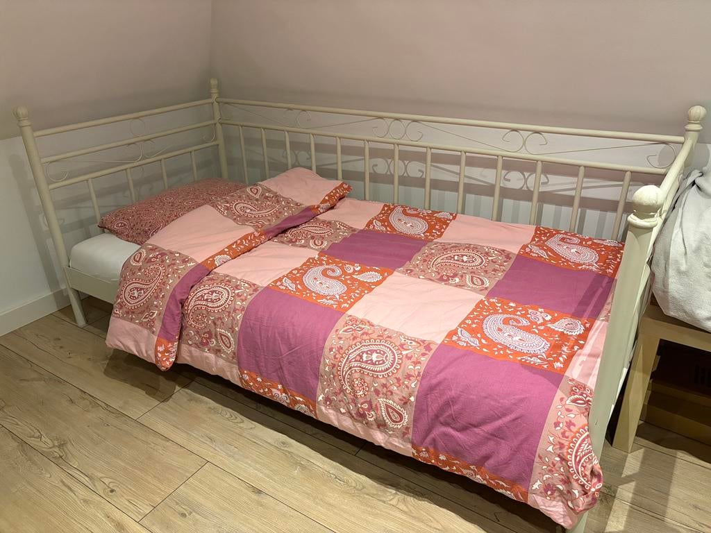 Metalen bed frame, Ophalen, 85 tot 100 cm, Gebruikt, Lattenbodem