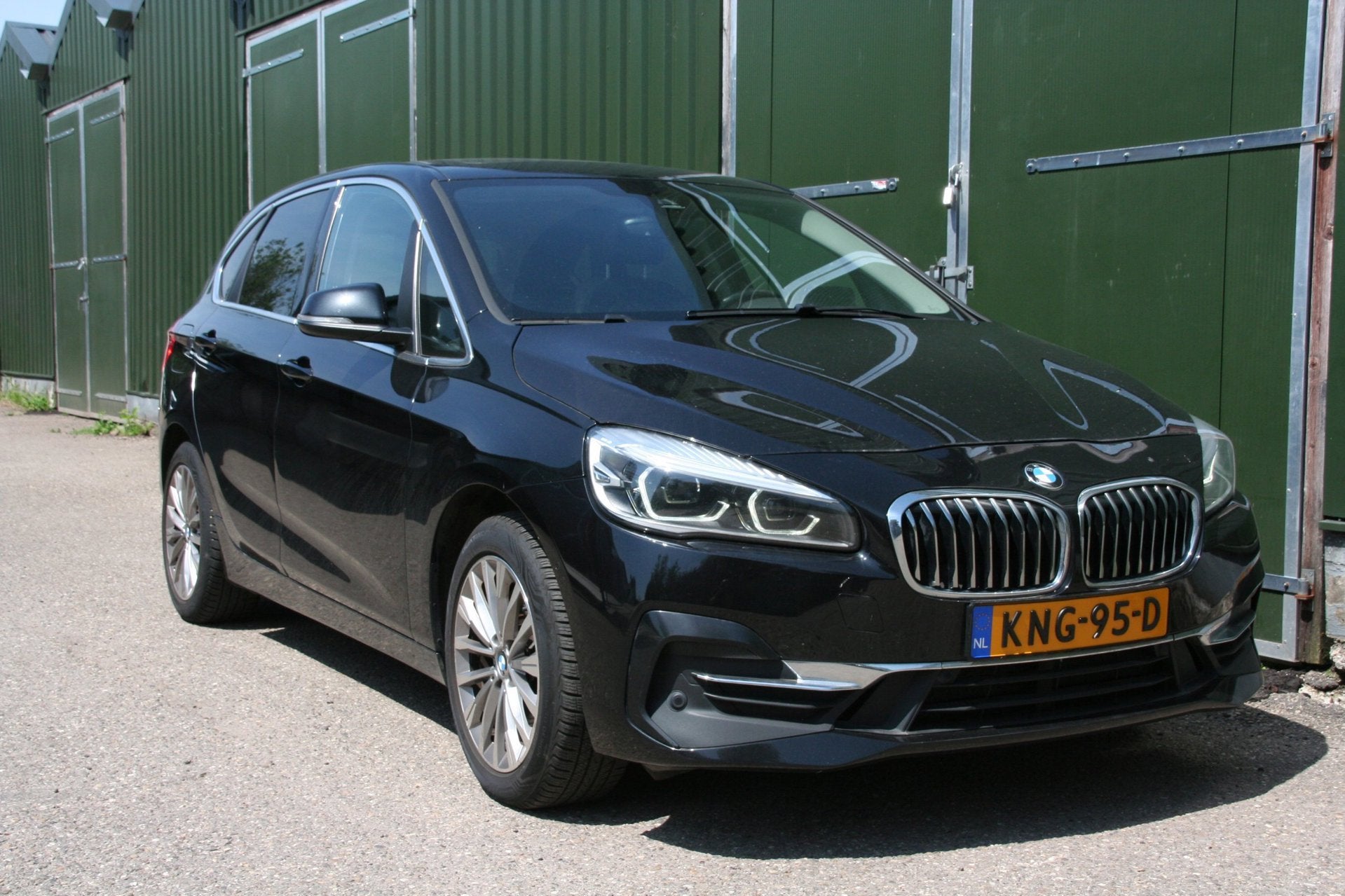 BMW 2-serie Active Tourer 225xe iPerformance High Executive, Auto's, Gebruikt, Zwart, Bedrijf, Vierwielaandrijving