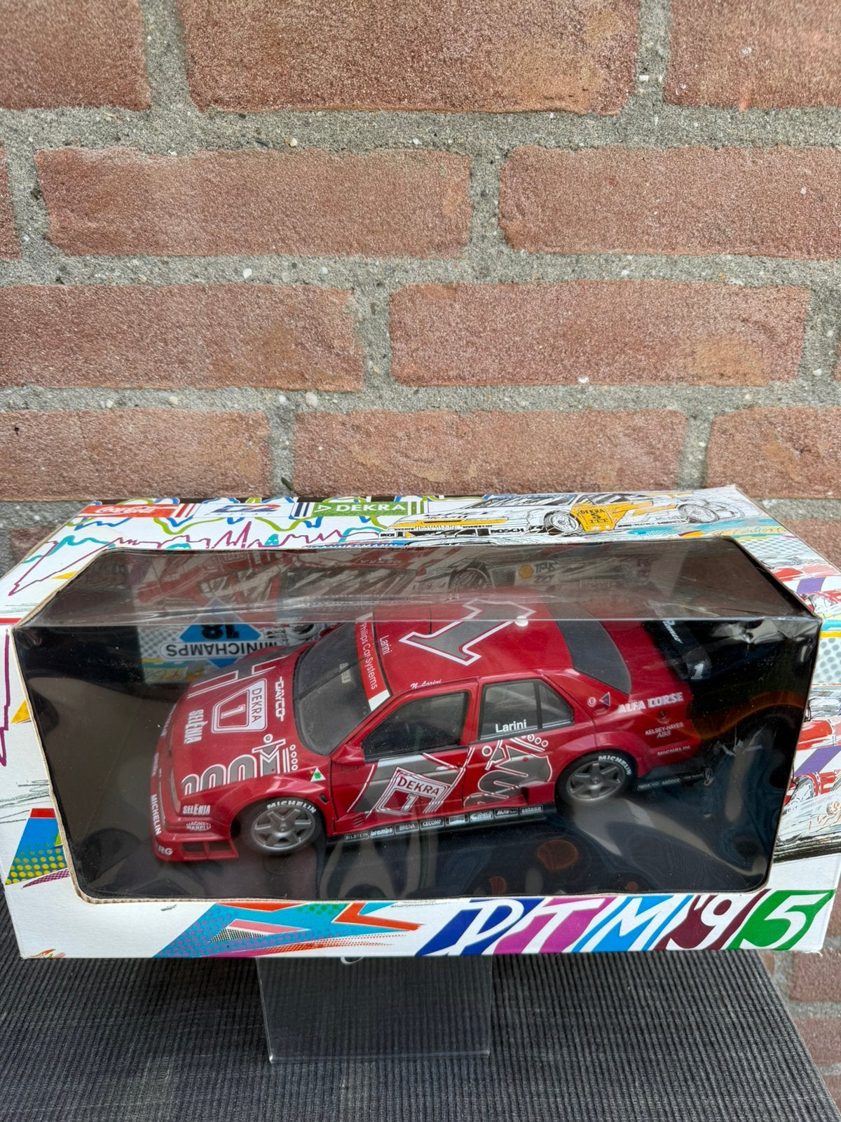 1:18 UT/Minichamps Alfa Romeo 155 V6 ti DTM #1 Larini…65,-, Ophalen of Verzenden, Zo goed als nieuw, Overige merken