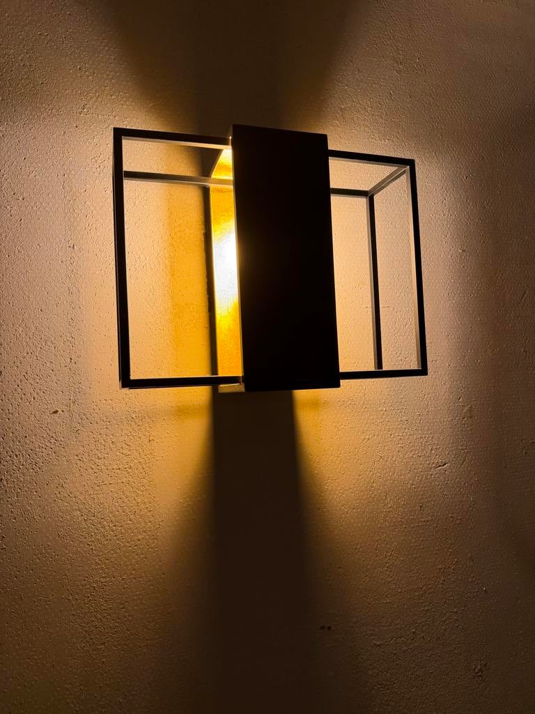 Moderne wandlamp met industriële look, Ophalen of Verzenden, Zo goed als nieuw, Metaal