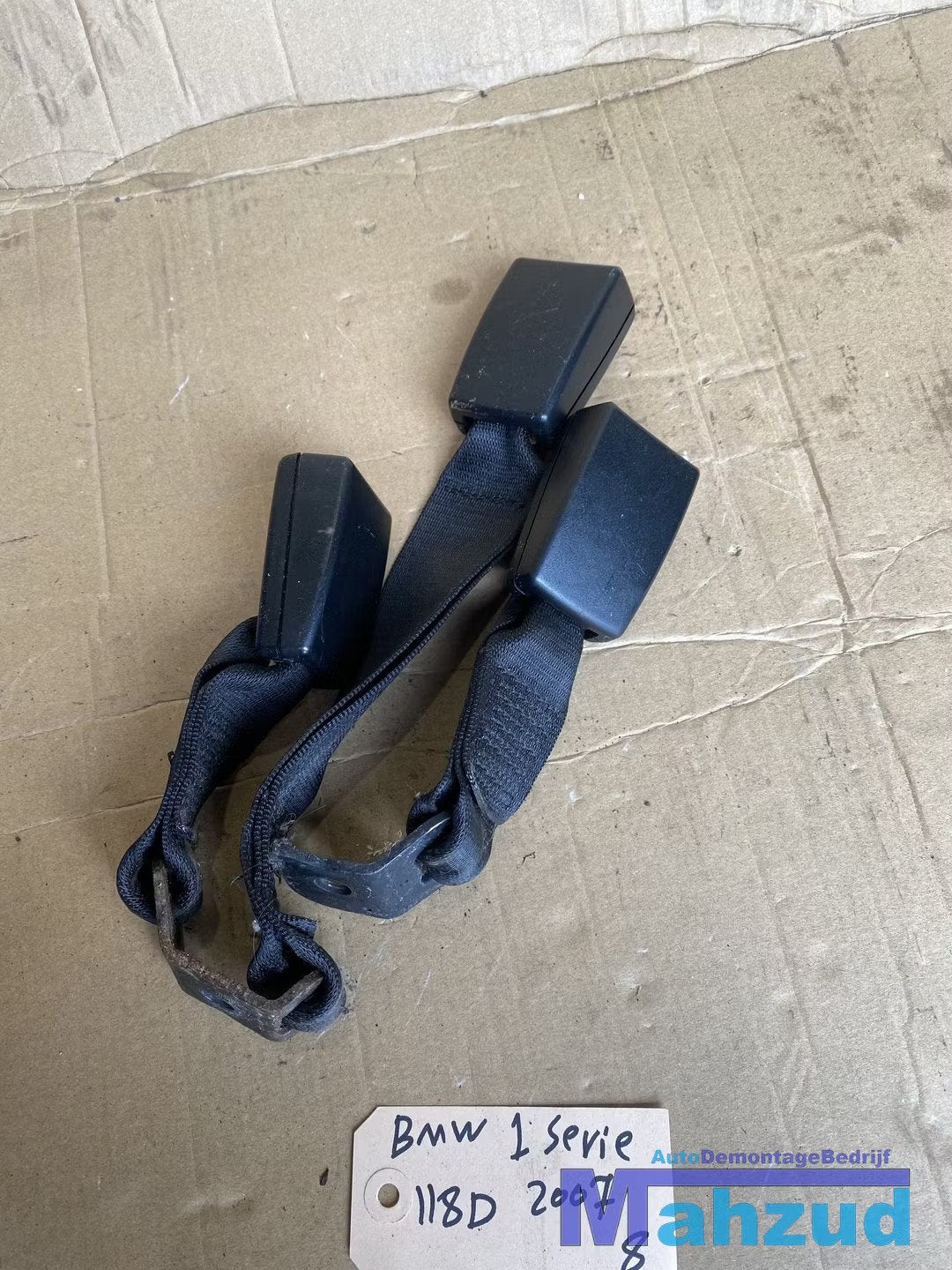 BMW 1 SERIE E87 Links Rechts achter gordel insteek klikker, Petuelring 130
80788  Munich, DE, Gebruikt, Info@bmw.de, Ophalen of Verzenden