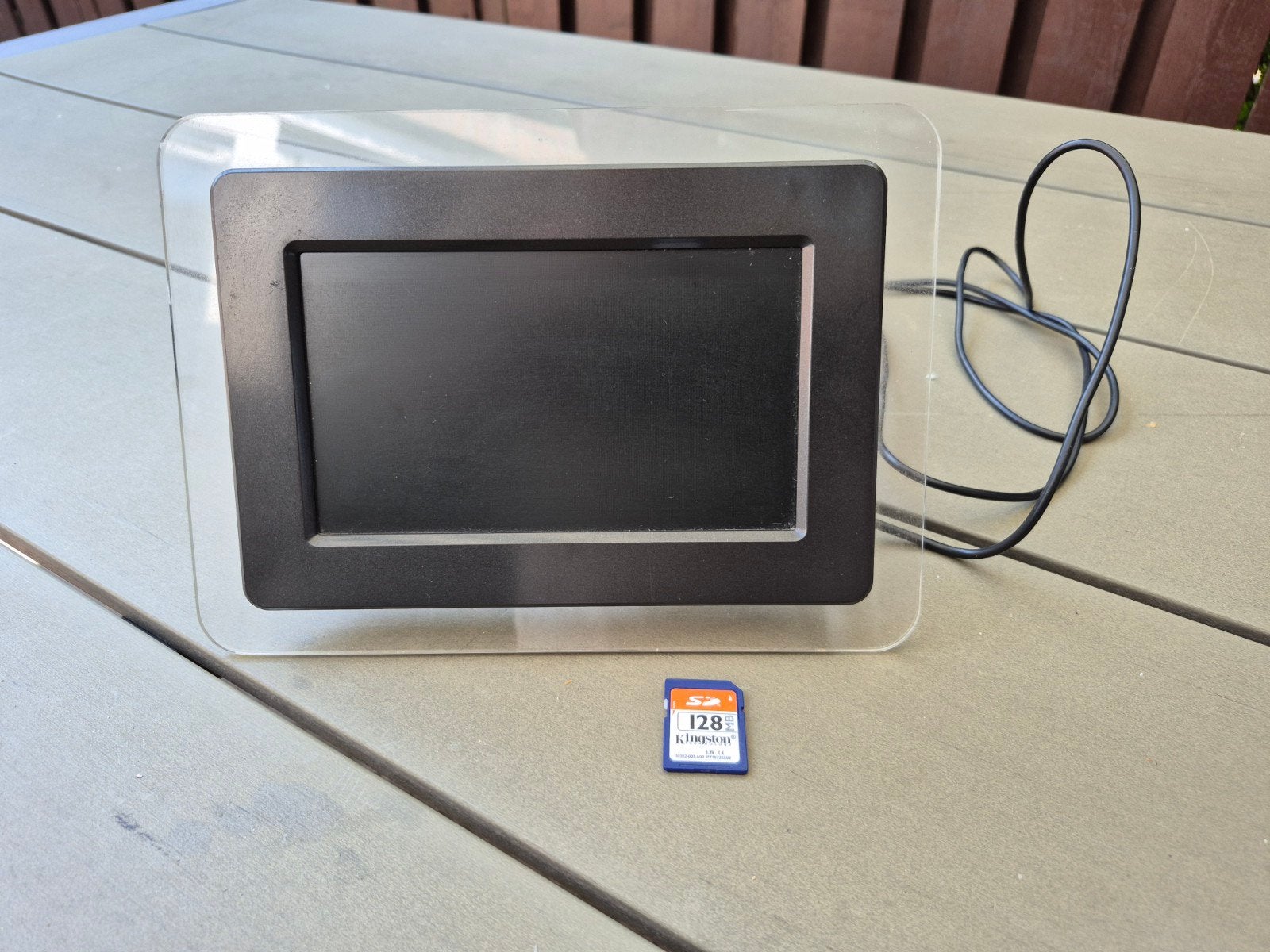 Digitale fotolijst met 128MB SD-kaart en adapter, Audio, Tv en Foto, Fotografie | Digitale fotolijsten, Geheugenkaartslot, Overige merken