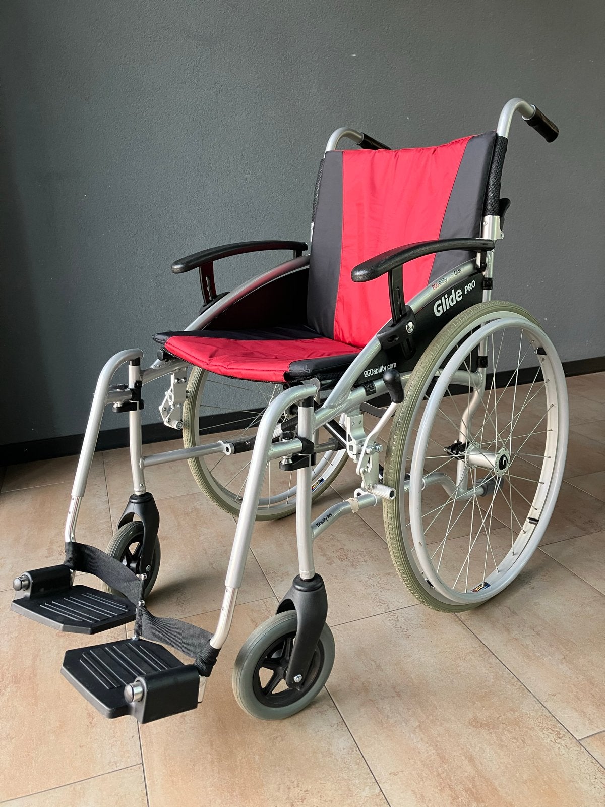 Alu lichtgewicht inklapbaar Rolstoel Pro glide2go met deken, Ophalen, Duwrolstoel