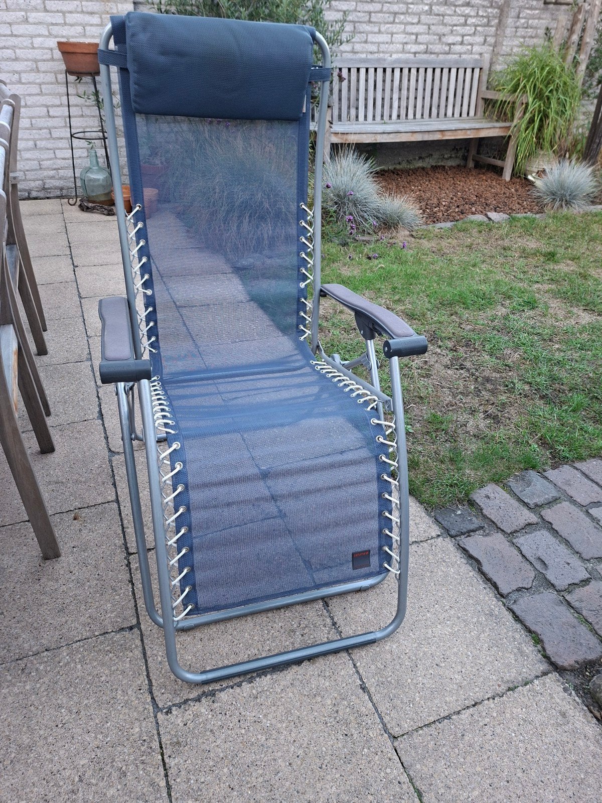 2x Lafuma relaxstoelen voor camping of tuin, Tuin en Terras, Tuinstoelen, Ophalen, Zo goed als nieuw, Textileen, Inklapbaar