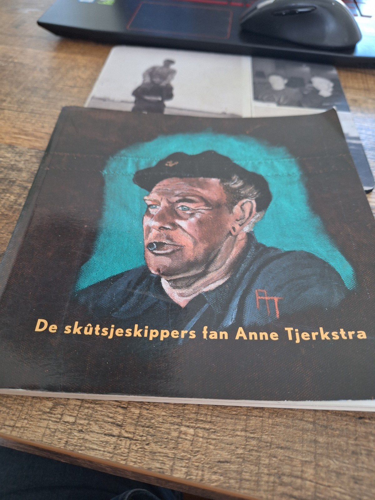 De Skutsjeskippers fan Anne Tjerkstra, Ophalen of Verzenden, Zo goed als nieuw, Klaas Jansma