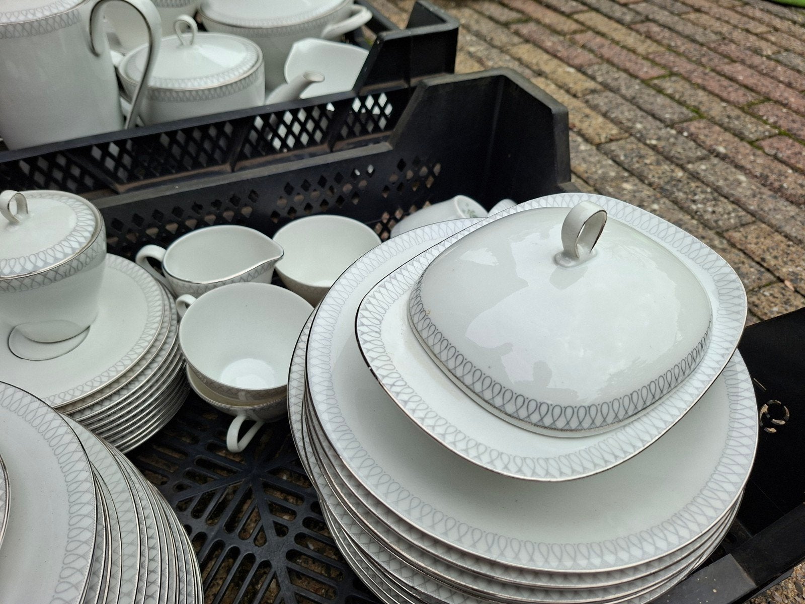Compleet vintage servies, Ophalen, Porselein, Overige stijlen