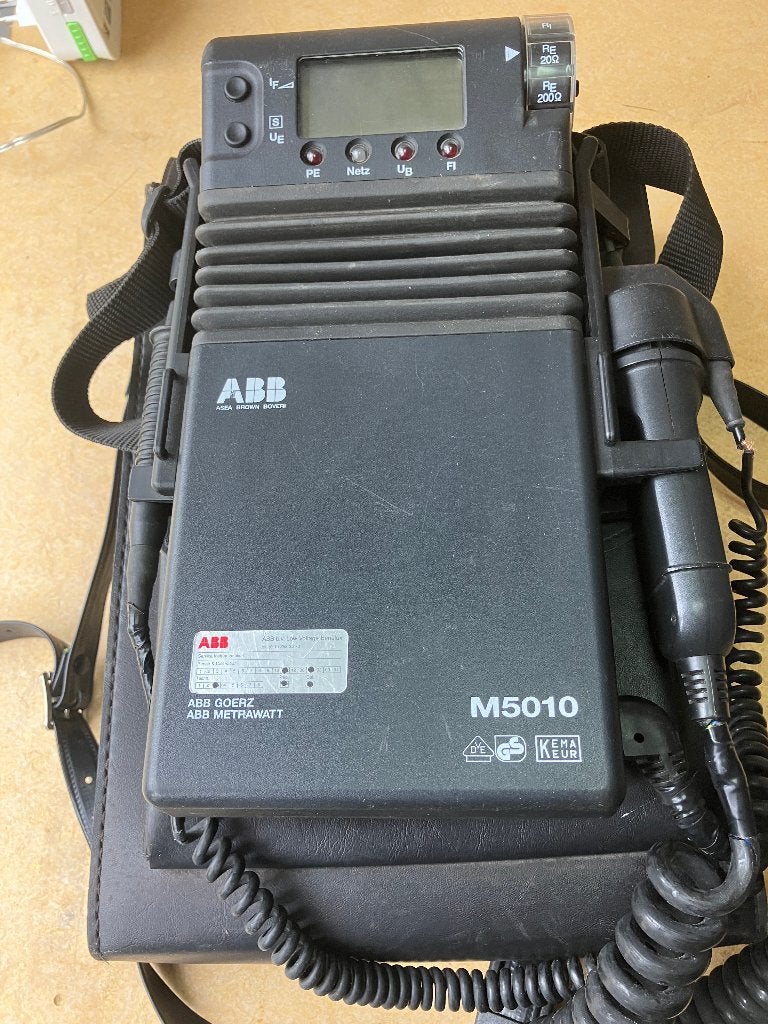 ABB M5010 Installatietester - Elektrische Veiligheid, Ophalen of Verzenden, Gebruikt, Elektriciteit