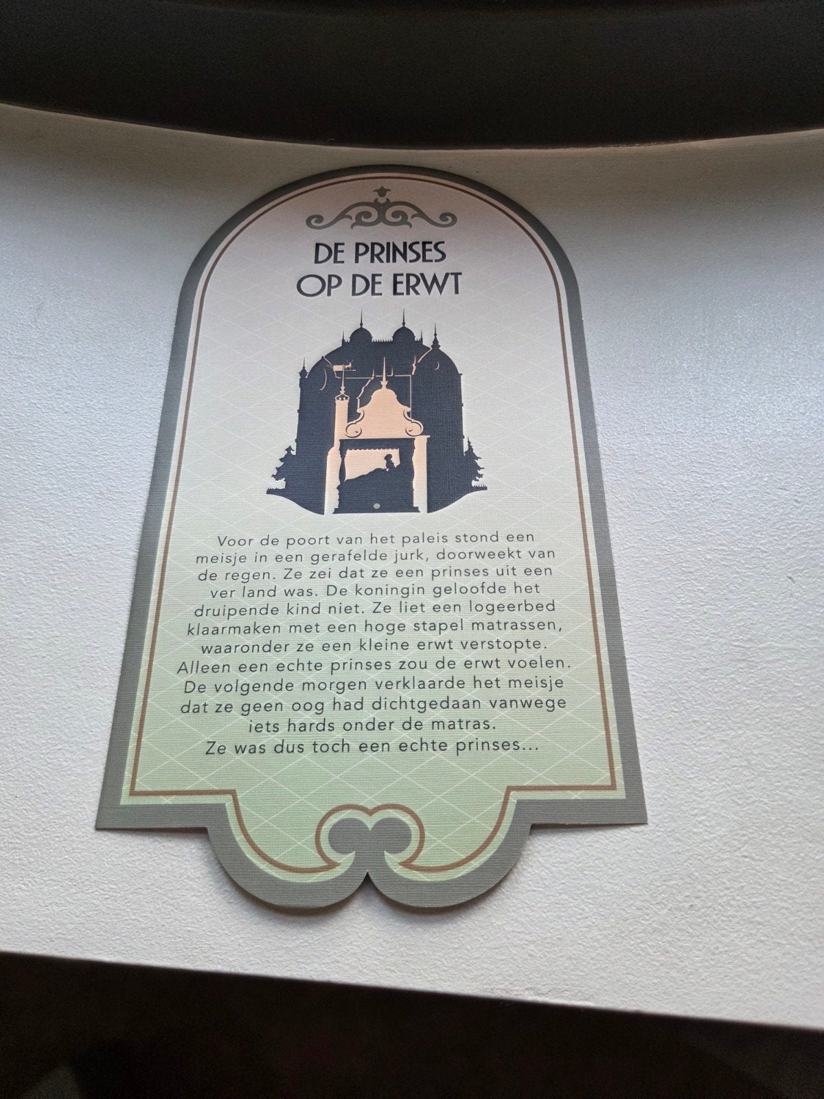 Efteling Grand Hotel Sprookje: Prinses op de Erwt, Ophalen