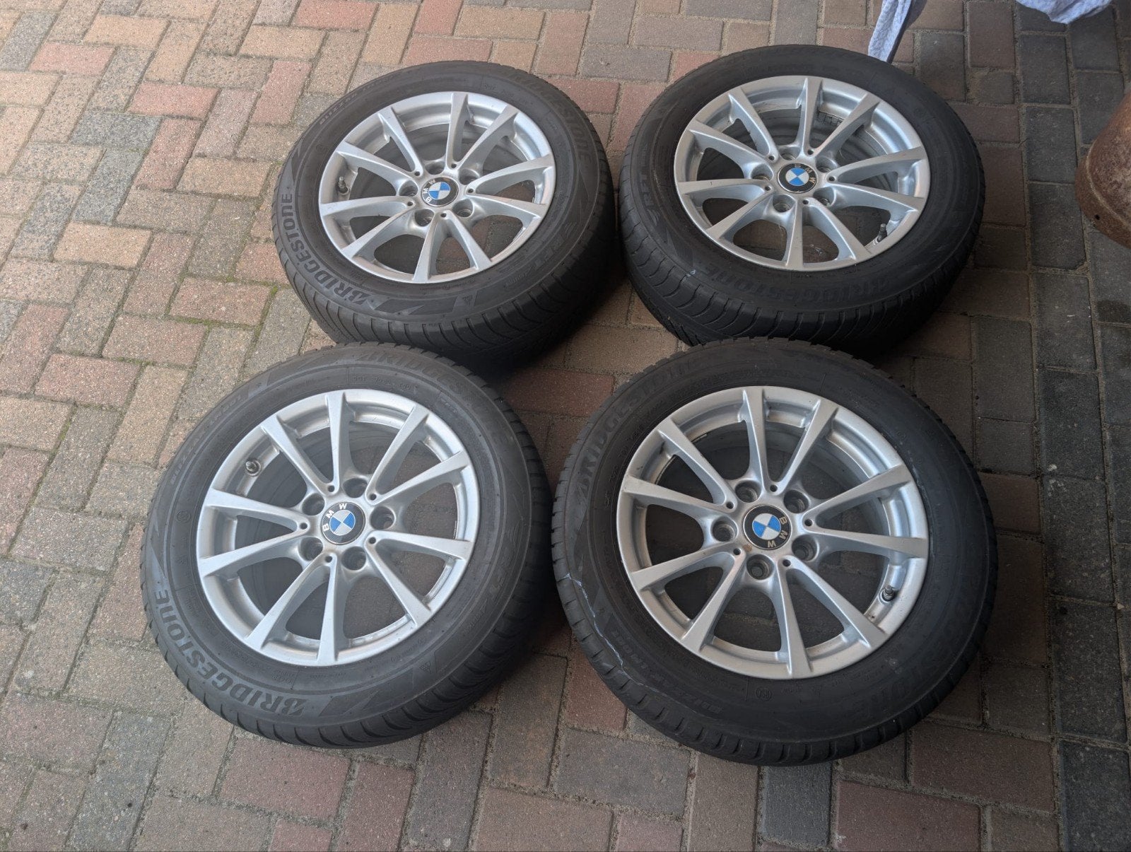 Te koop: BMW styling 390 met winterbanden, Auto-onderdelen, Banden en Velgen, Ophalen, Gebruikt, 16 inch, Banden en Velgen