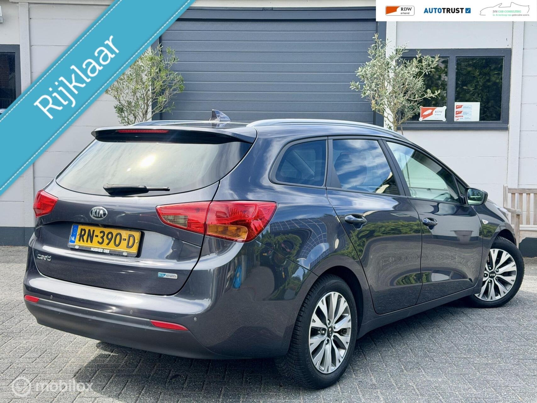 Kia cee'd Sportswagon 120pk T-GDi|RIJKLAAR|CAMERA|NAV|GARANT, Auto's, Kia, Voorwielaandrijving, Stof, Gebruikt, Lichtsensor