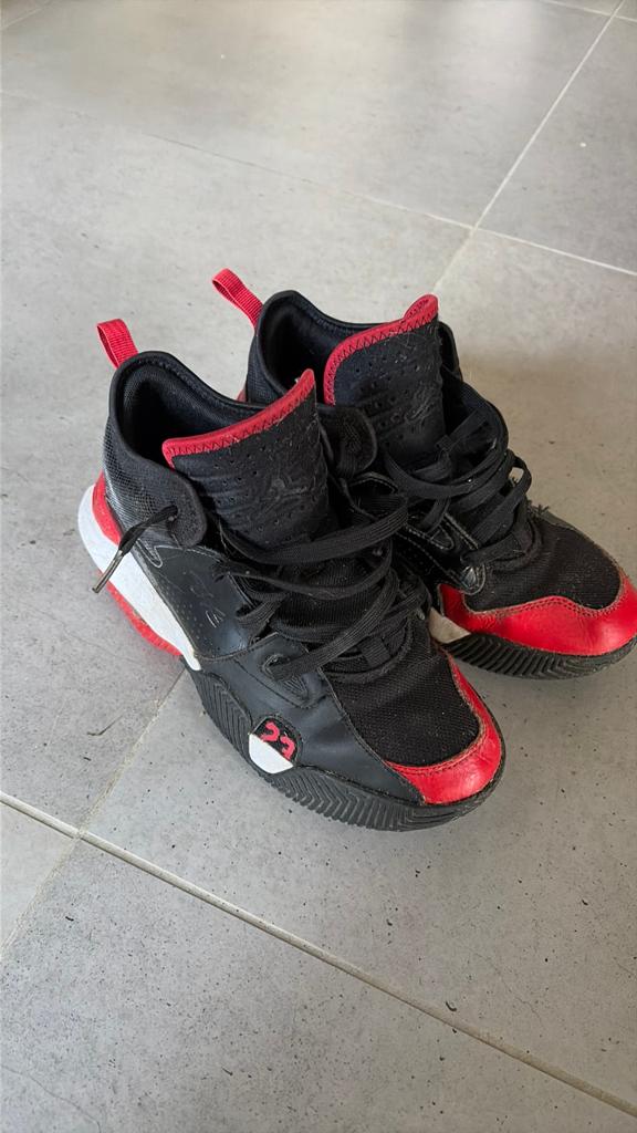 Nike Jordan Stay Loyal 2 Sneakers - Maat 38,5, Ophalen of Verzenden, Gedragen, Zwart, Sneakers of Gympen