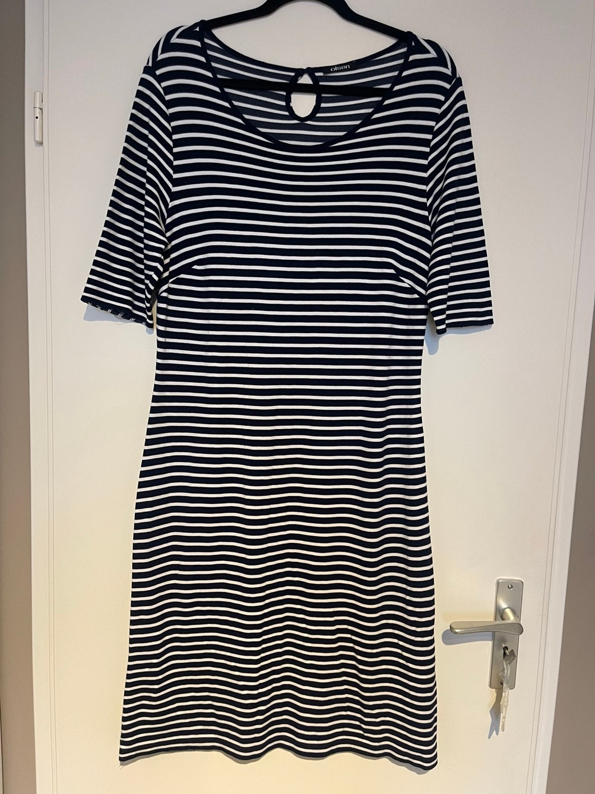 OLSEN zwart wit gestreepte bretonse stretch jurk maat 42, Zwart, Maat 42/44 (L), Ophalen of Verzenden, Zo goed als nieuw