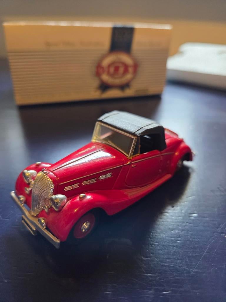 Dinky Toys 1939 Triumph Dolomite - Special Edition, Hobby en Vrije tijd, Ophalen of Verzenden, Gebruikt, Auto, Overige merken