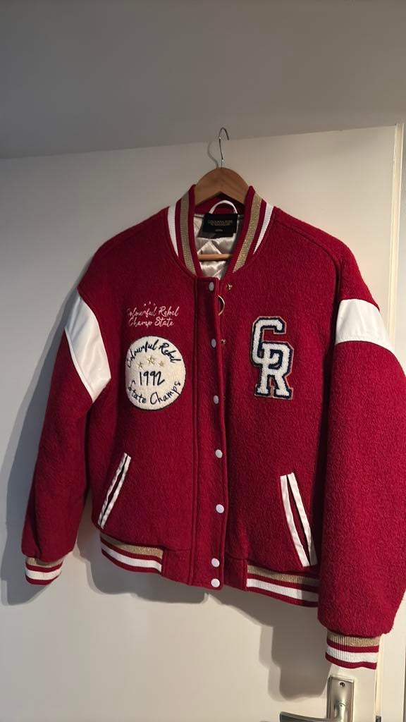 Baseball jack rood. COLOURFUL REBEL. MAAT M, Ophalen of Verzenden, Gedragen, Maat 38/40 (M), Rood